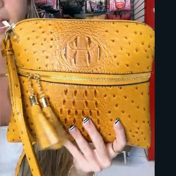 Small crossbody pocketbook - Picture 1 of 1